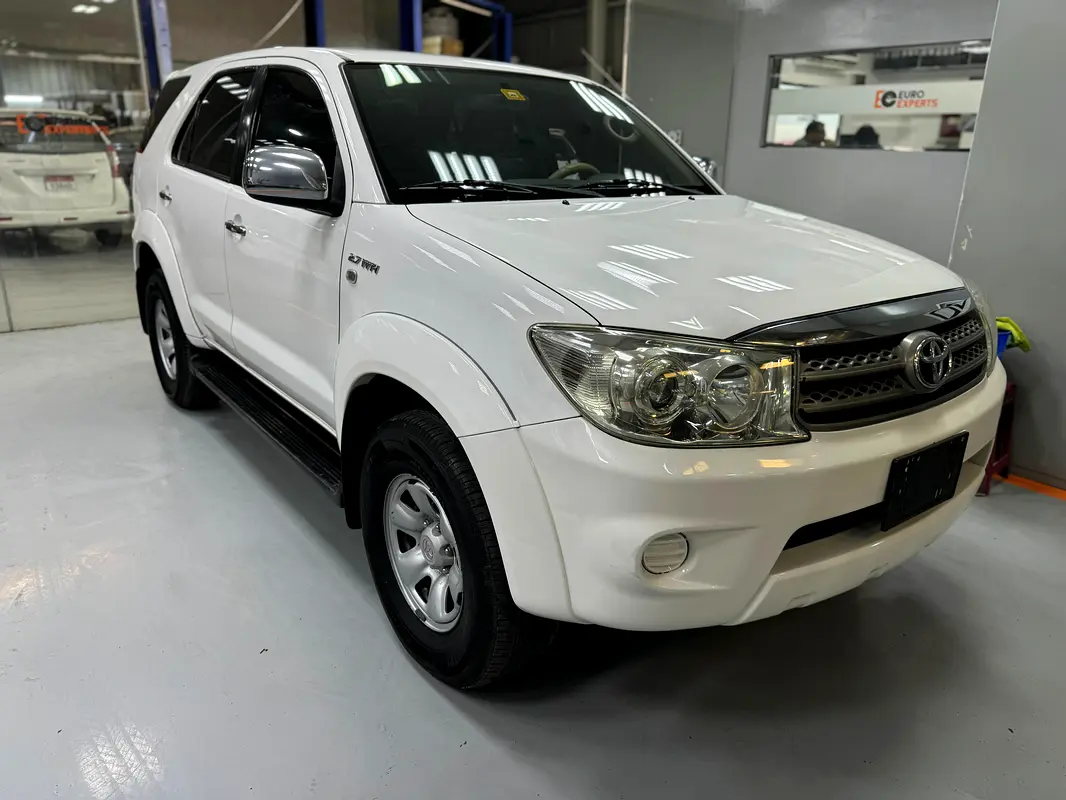 2009 Fortuner V4,2.7L, 2WD