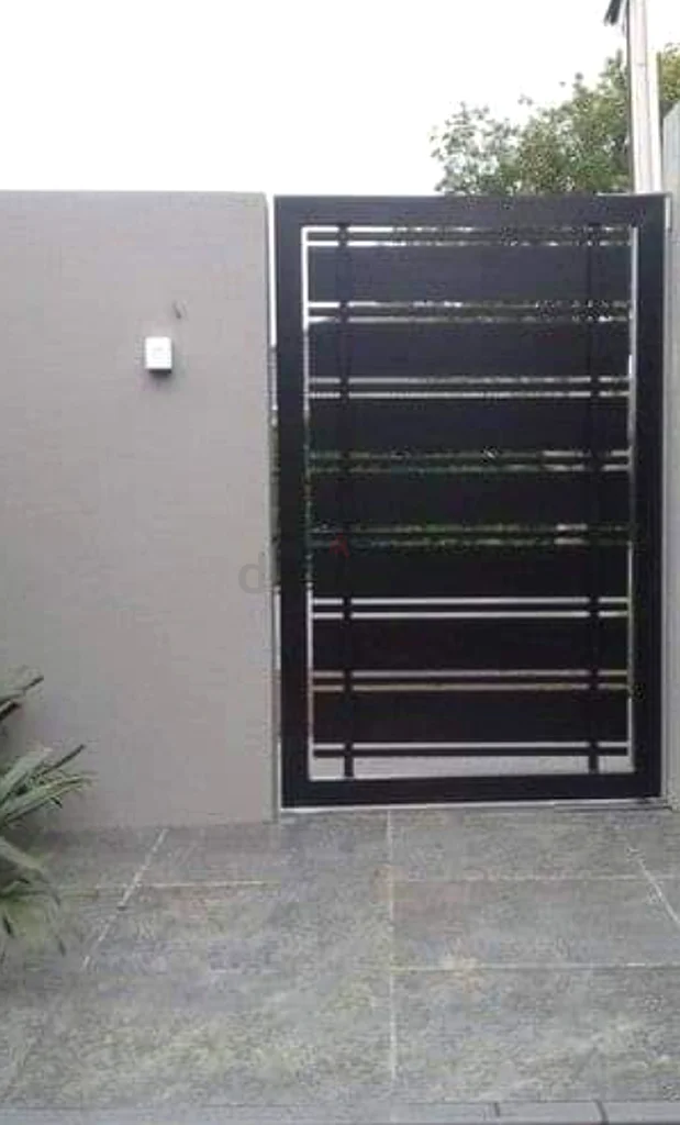 Main Entrance Door of outdoor space Garden63220323542529111