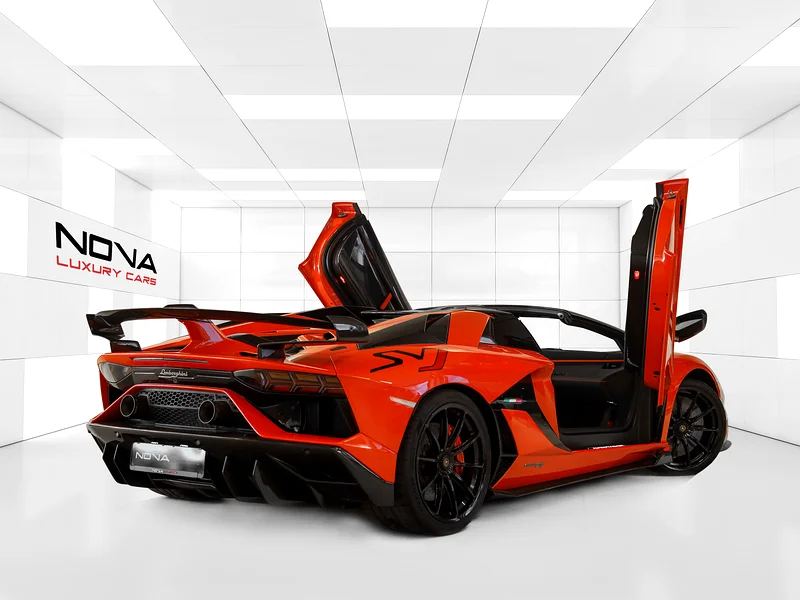 LAMBORGHINI AVENTADOR SVJ ROADSTER / GCC / 2 YEAR AGENCY SERVICE CONTRACT63139217837442113