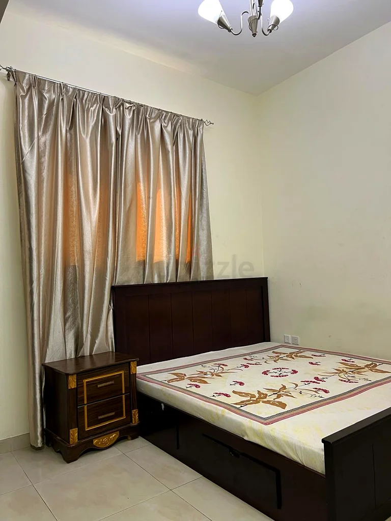شقة للإيجار Bedroom for Rent 3 mins from Al Qiyadah Metro Station