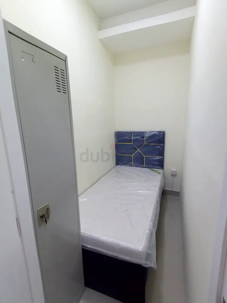 Apartment Partition available for rent near Mall of Emirates