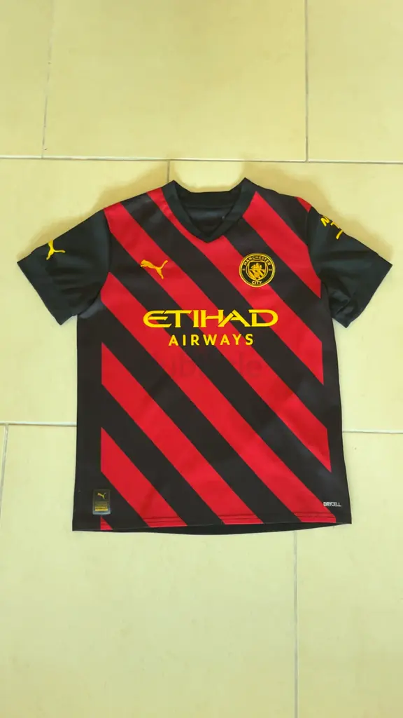 Man City 22/23 Away Kit