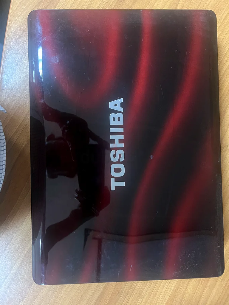 Toshiba laptop (not working)
