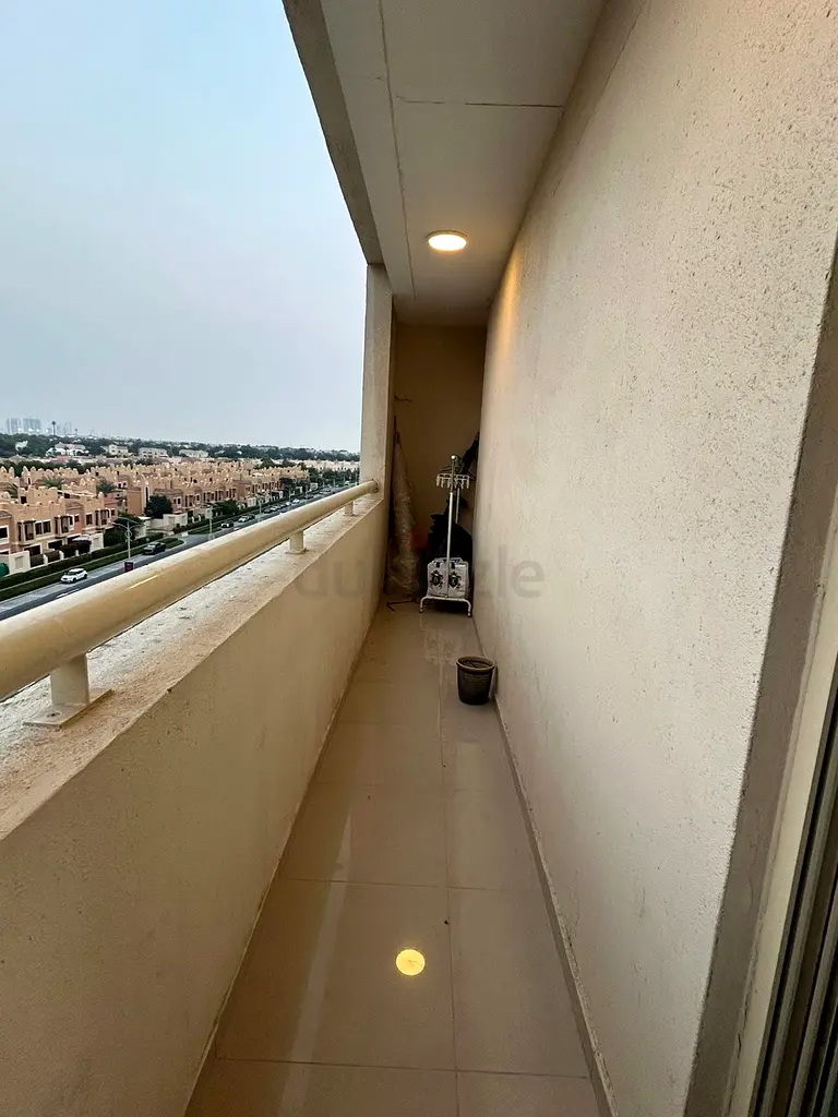 Apartment Huge master bedroom with attached personal balcony available