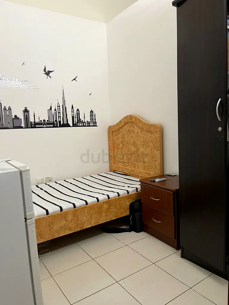 Apartment Spacious Partition Available in international city France