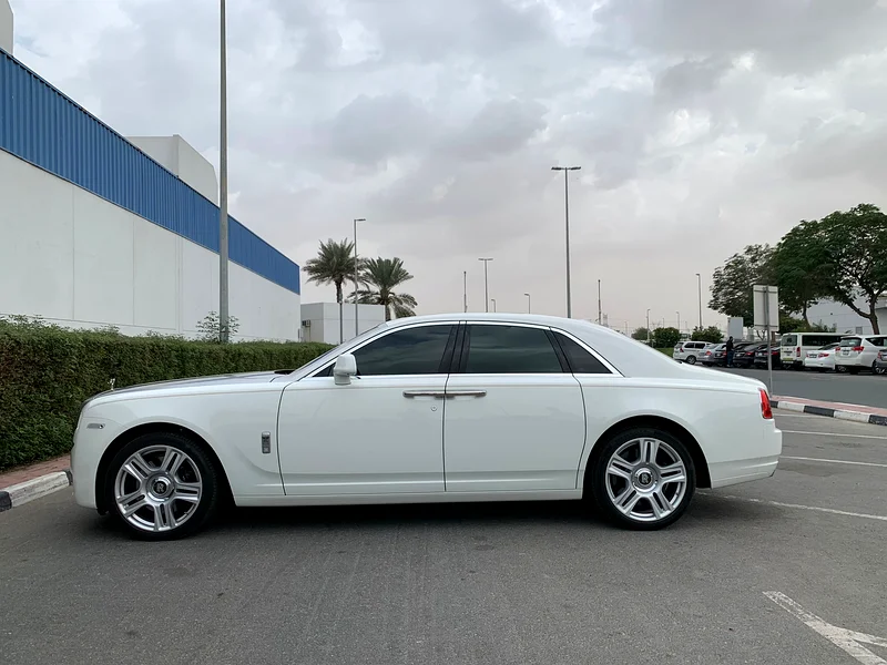 رولز رويس **2016** مواصفات الخليج بحالة جيدة ونظيفة63173485714946114