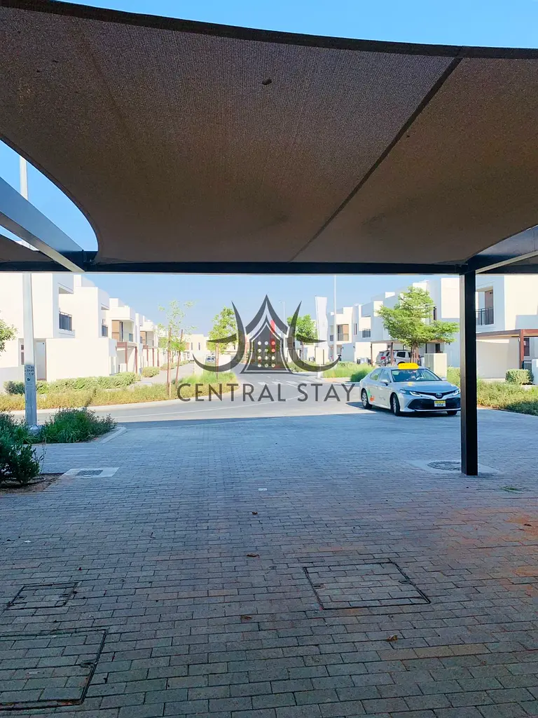 Townhouse For Rent! 3BRTownhouse + Maidroom Double Row Abu