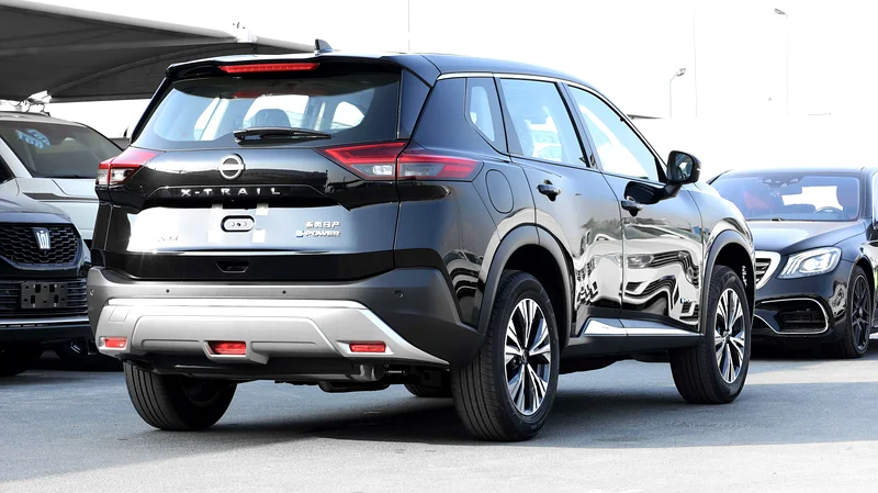 Nissan X-Trail 1.5T E-Power 4WD Hybrid Luxury 2023 Model available only for export63399963615235112