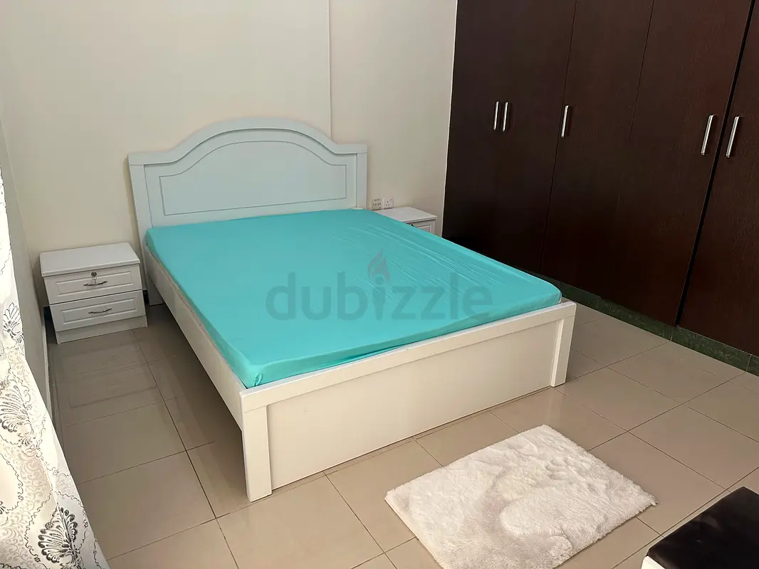 Apartment Semi master room in barsha heights next metro