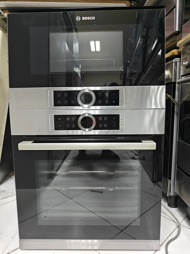 Bosch latest model series 8 electric oven and microwave set builtin