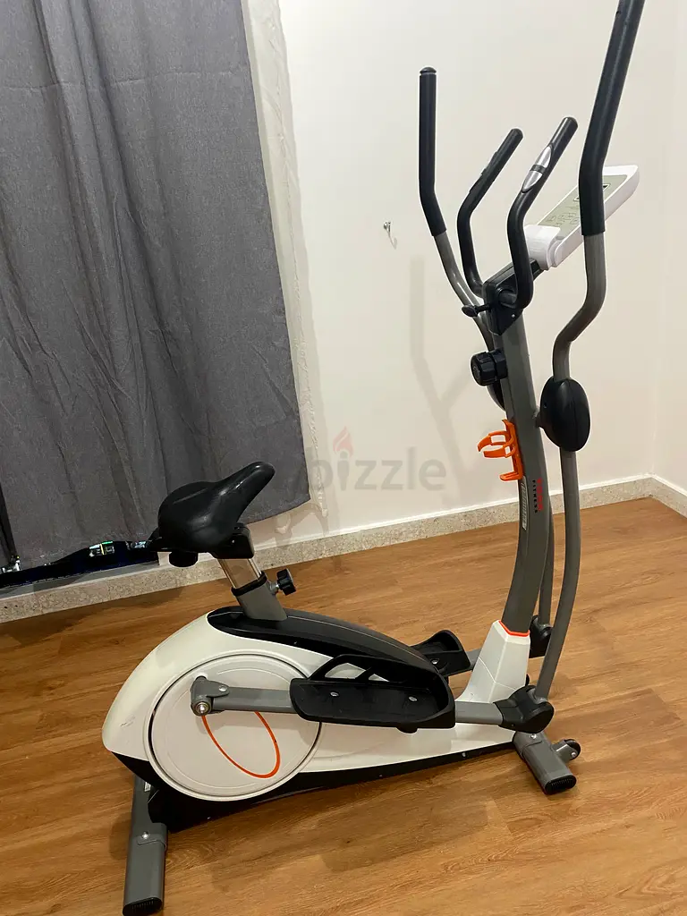 Fitness Cross Machine for Sale 200 AED, Good Condition