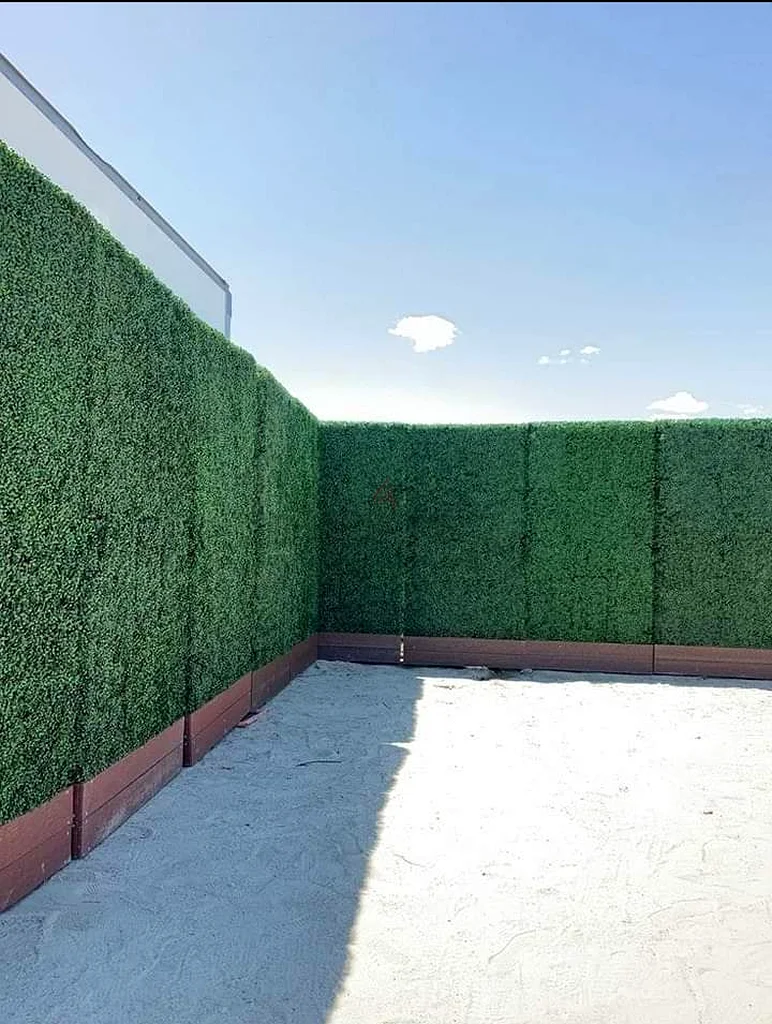 Artificial Green Wall for fence of outdoor space Garden63220323556098112