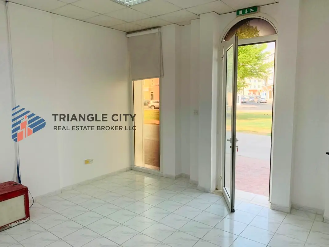 Shop Golden investment Offer, Rented Shop for sale in France cluster