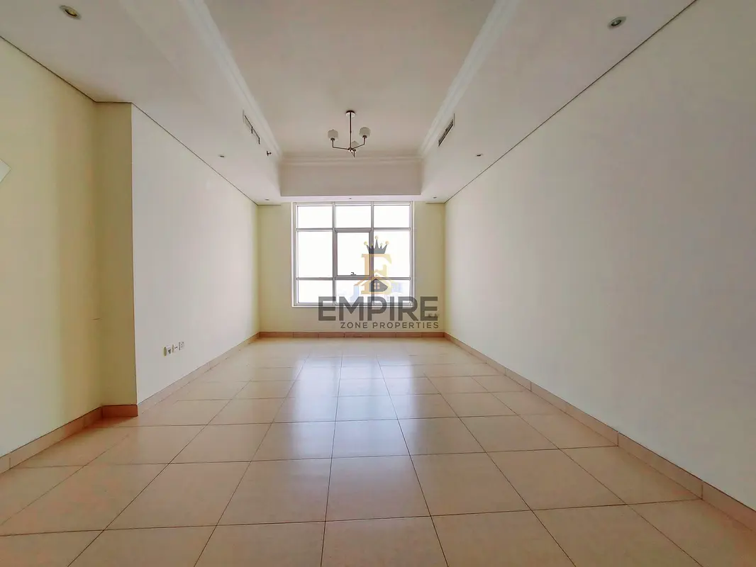 Apartment 1PARKING FREE_GYM FRRE_10DAYS FREE_SEA VIEW_COURNISH AREA