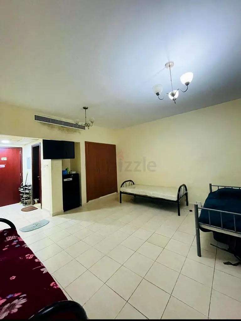 Apartment Executive Bed Space for Bachelor ( Keralites) Dubai