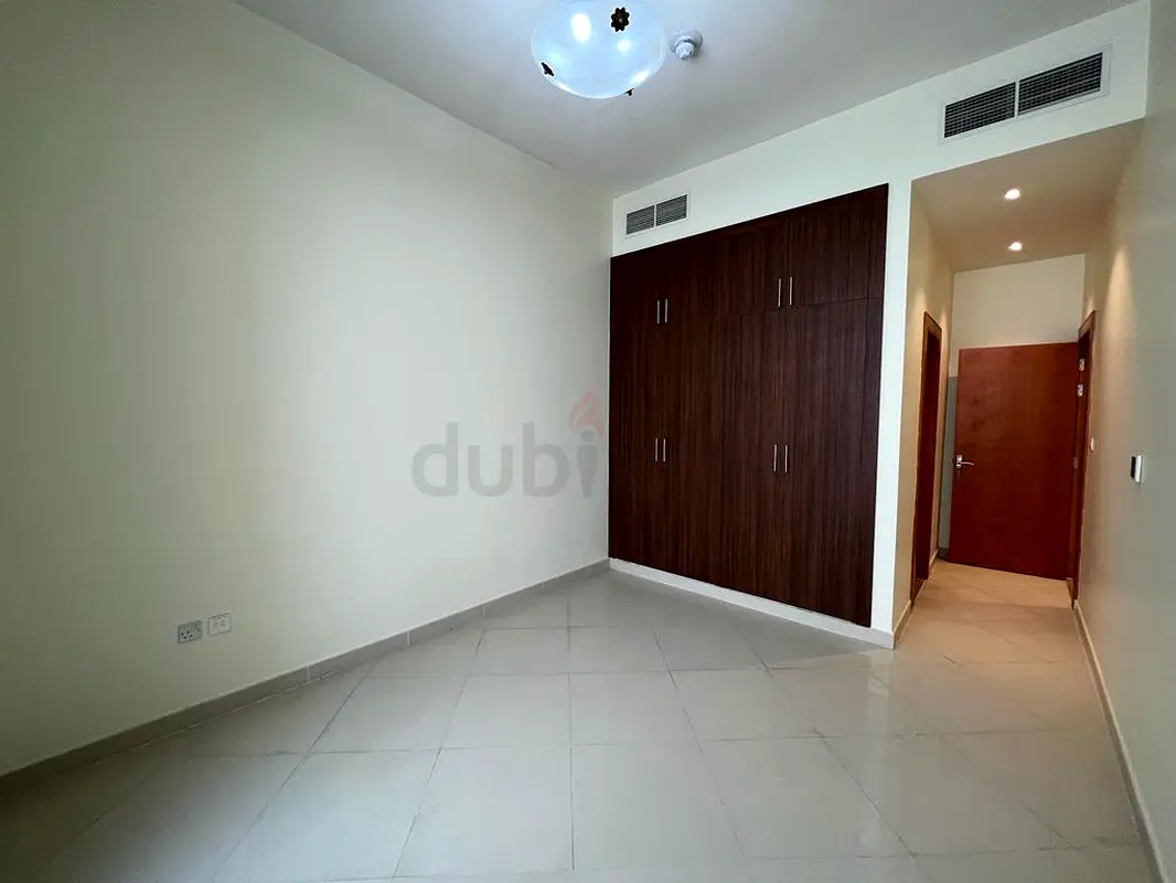 Apartment AL QUSAIS, Opp. Prime Medical Centre, Full Furnished Master