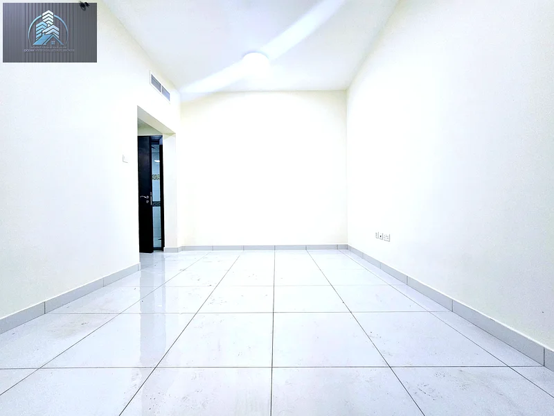 Apartment 12 CHEQUES SPACIOUS 1BHK WITH BIG BALCONY RENT 45K OPEN