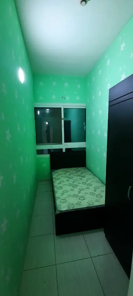 Apartment ROOM FOR RENT Dubai