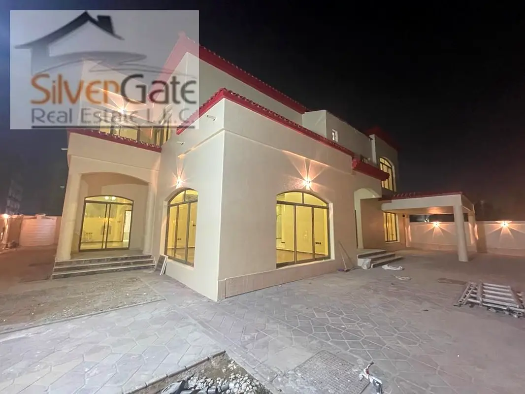 Villa Lavish & Luxury Villa for Sale in Al Mowaihat Ajman