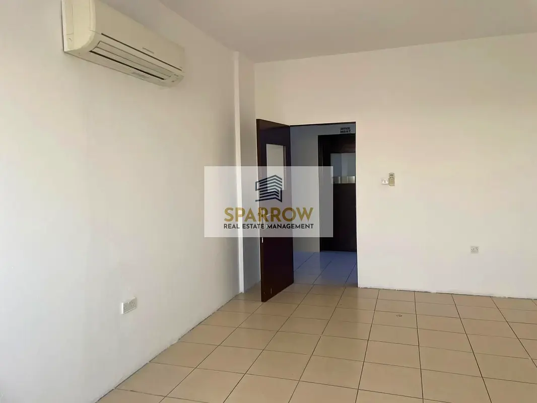 Office Large Sized Office spaces for rent in Mussaffah Ind Areas