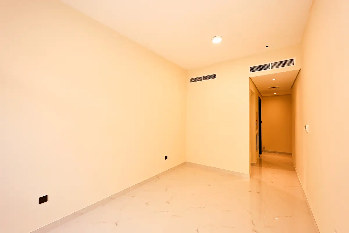 Apartment Studio for Rent Closed Kitchen Near ADCB Metro UAE