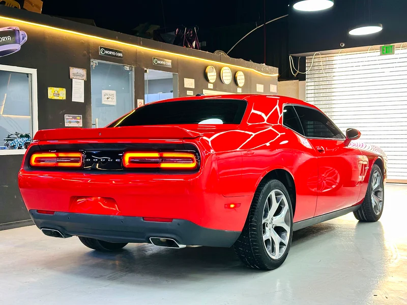 2015 GCC DODGE CHALLANGER R/T HEMI V8 WARRANTY AVAILABLE MINT CONDITION SUNROOF63176616575619113