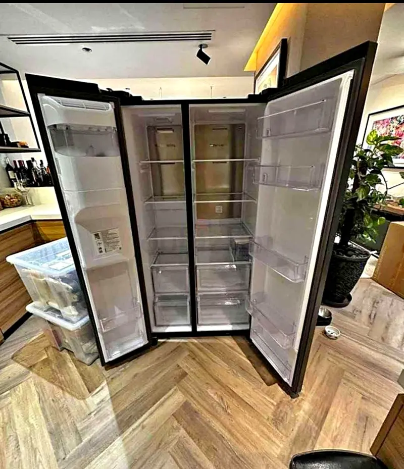 Samsung new model fridge freezer ice maker