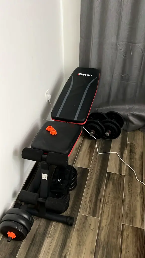 Exercise Weights and Gym Bench Set