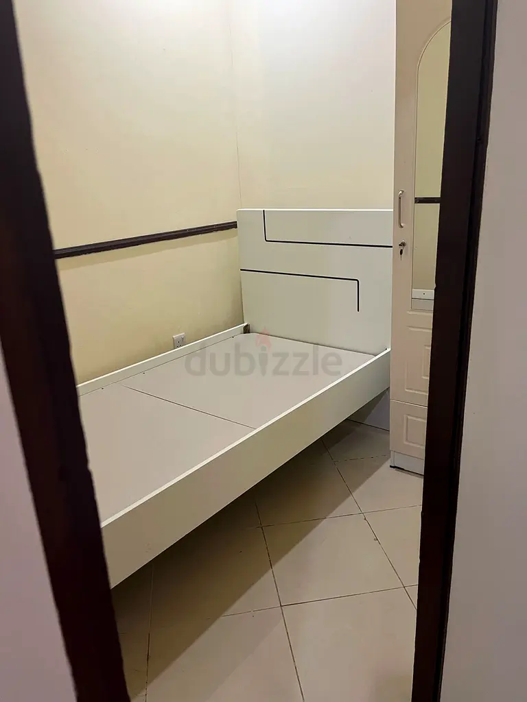 Apartment Single partition room for LADY near dubai grand hotel