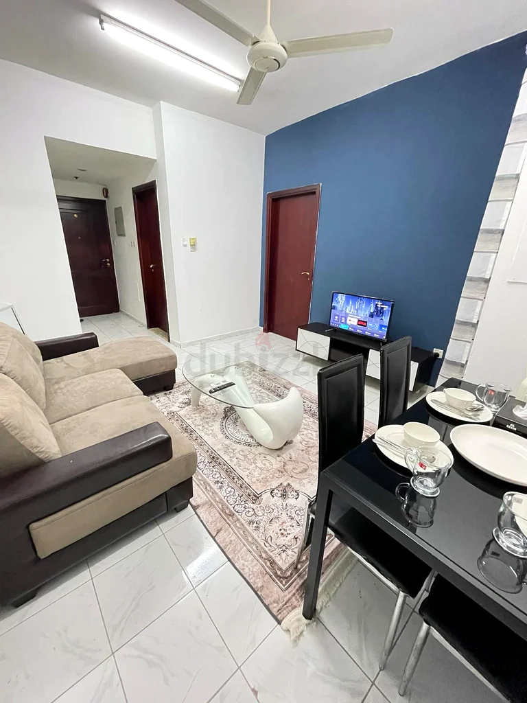 Apartment Beautiful 1BHK with Balcony near Rolla Park Sharjah