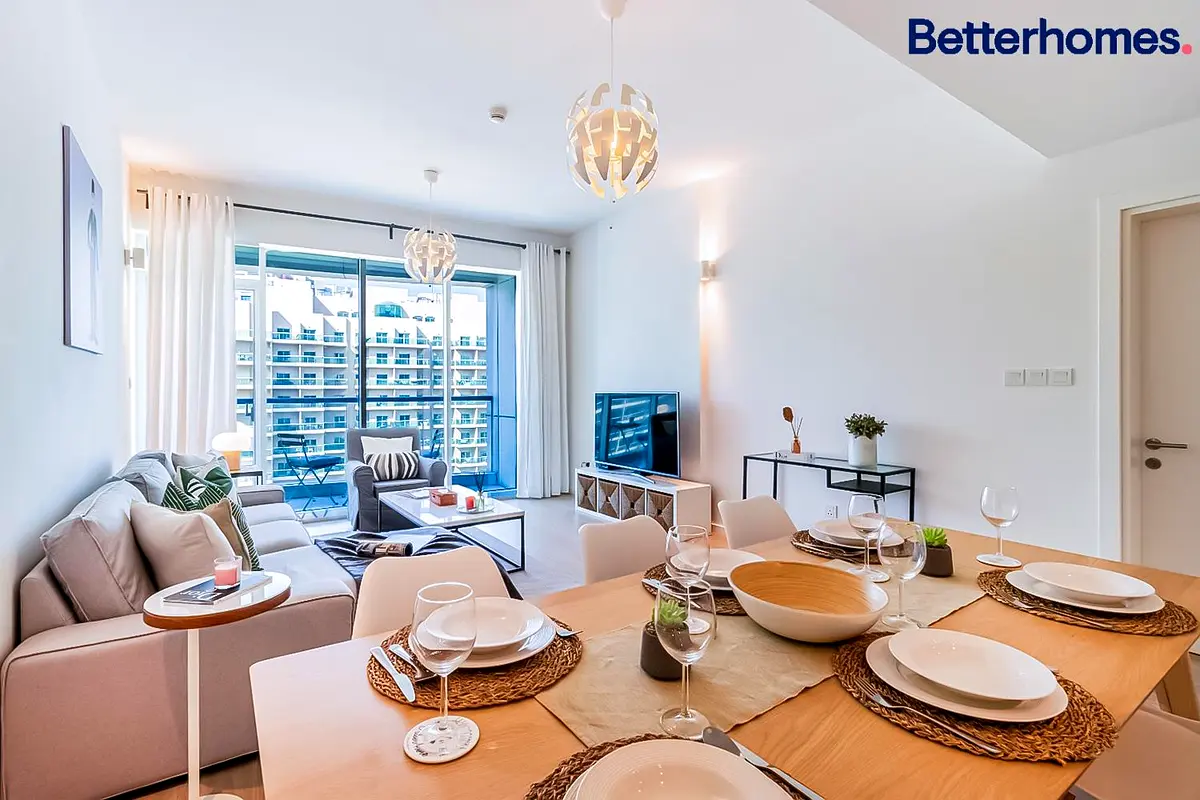 Apartment One Bedroom Plus Study Furnished Vacant Now Dubai