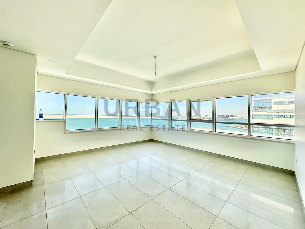 Apartment NO COMMISSION ONLY 1 ADM FEES FULL PANORAMIC SEA VIEW