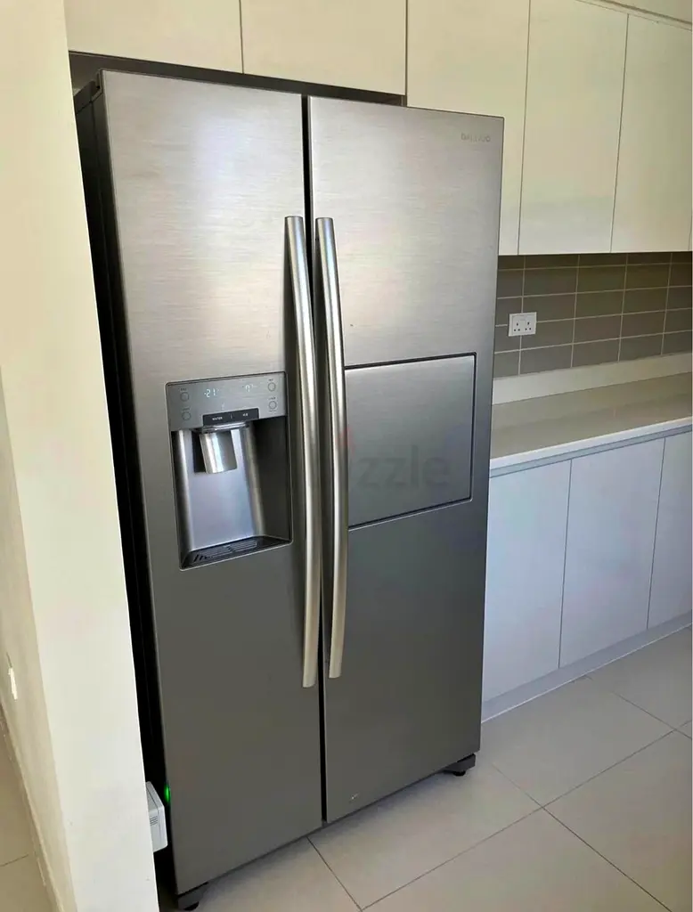 Daewoo Double Door Fridge with water dispenser and ice maker