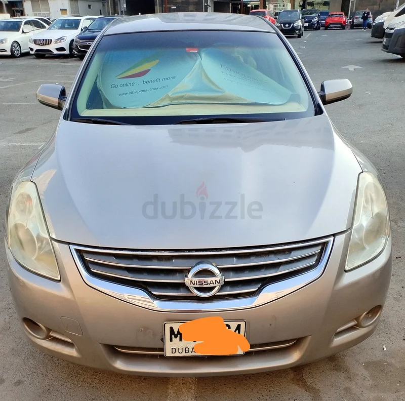 Nissan altima 2012 Gcc first owner
