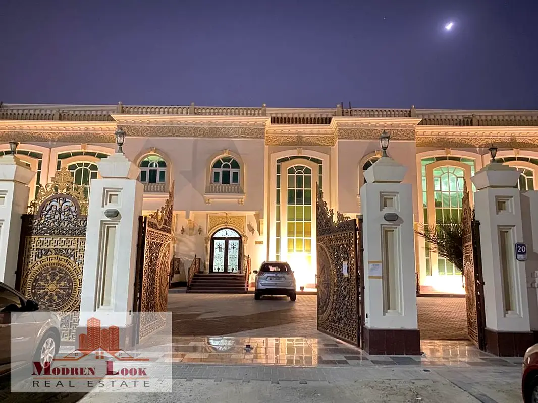 Apartment Luxurious 1 Bedroom Hall With Sep/Kitchen Bathtub Washroom