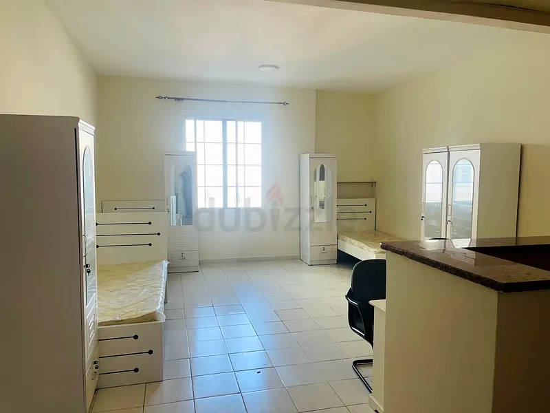 Apartment EXECUTIVE BED SPACE AVAILABLE FOR MALE IN international city