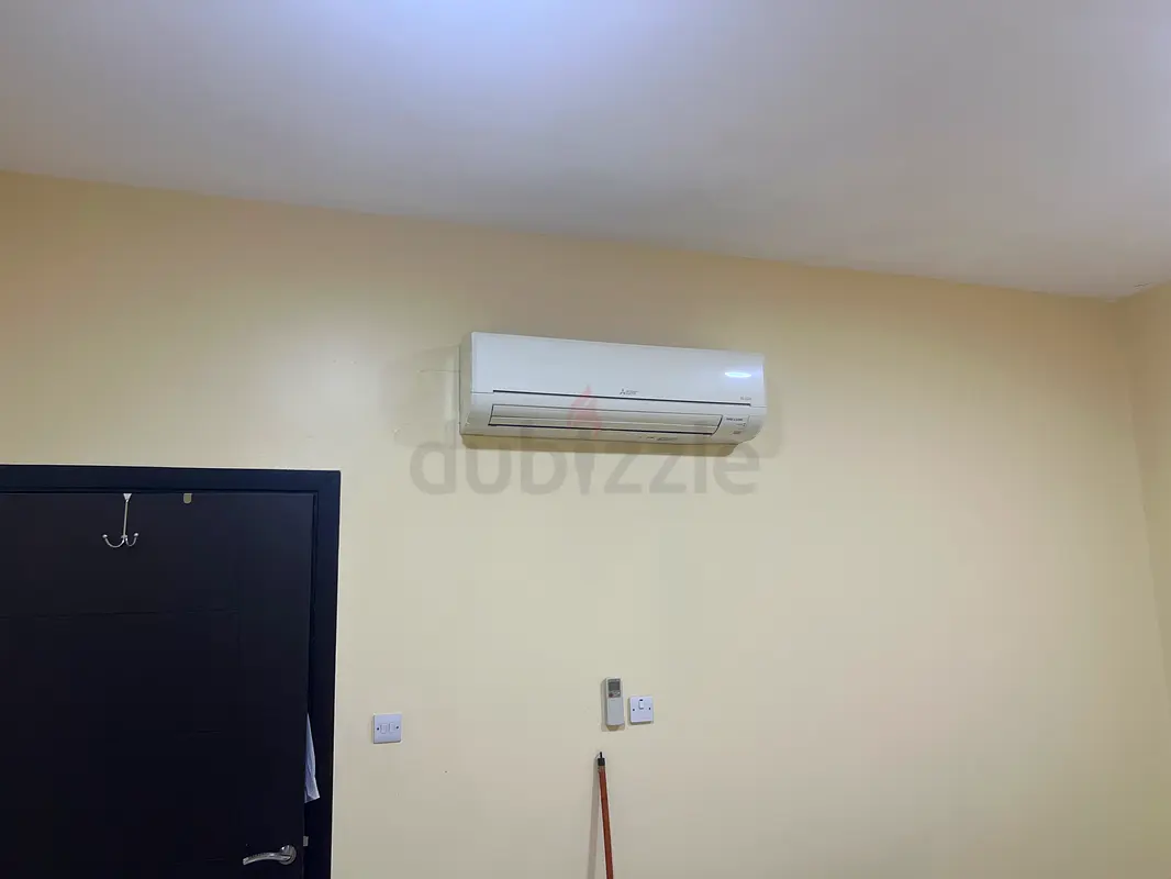 Villa Furnished Room Available for Rent Al Muwaiji for Single Male