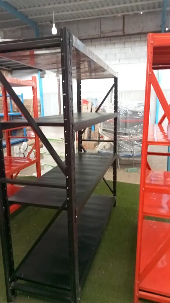 Portable shelves rack