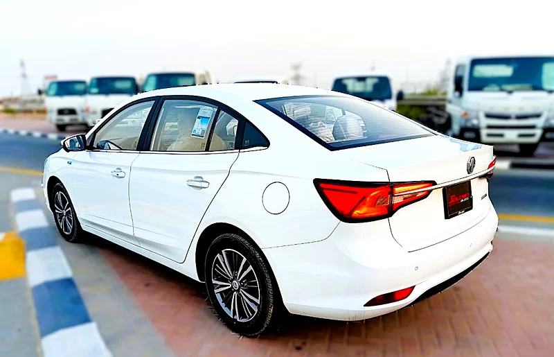 MG 5 LUXURY 1.5L A/T 2023 MODEL WHITE COLOR63398494323970113