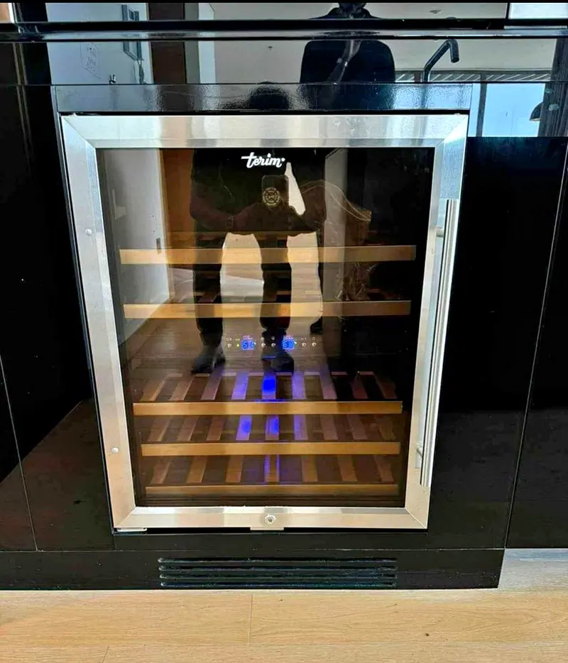 Terim wine Fridge dual Temperature