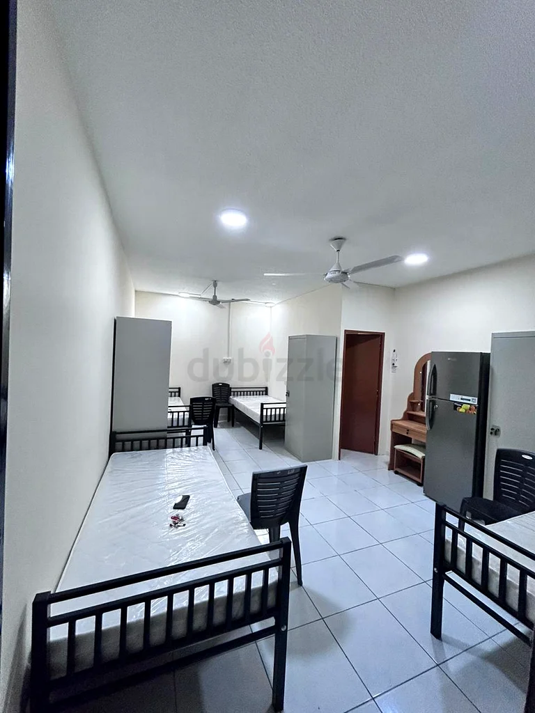 Apartment BACHELOR ROOM AVAILABLE IN AL KARAMA UAE