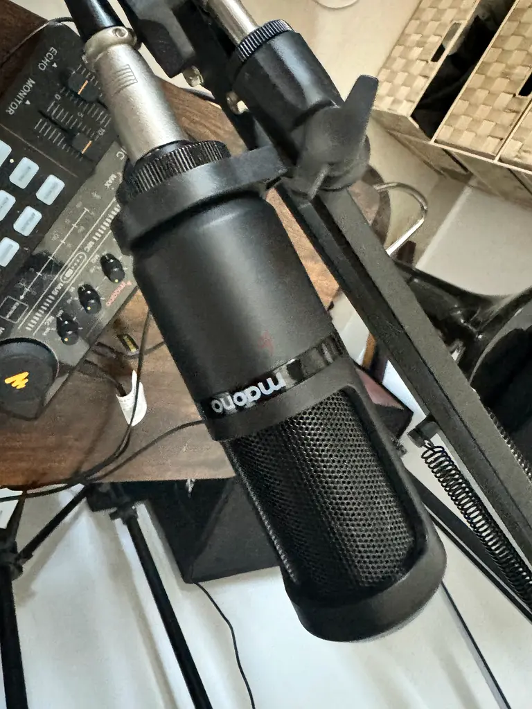 MAONO SOUND MIXER WITH MIC