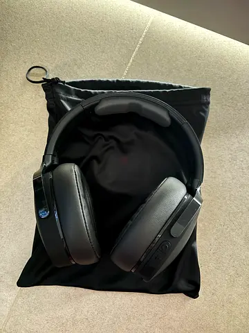 Wireless headphone