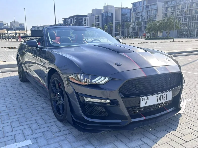 فورد موستانج قابل التحويل V863169445617793112