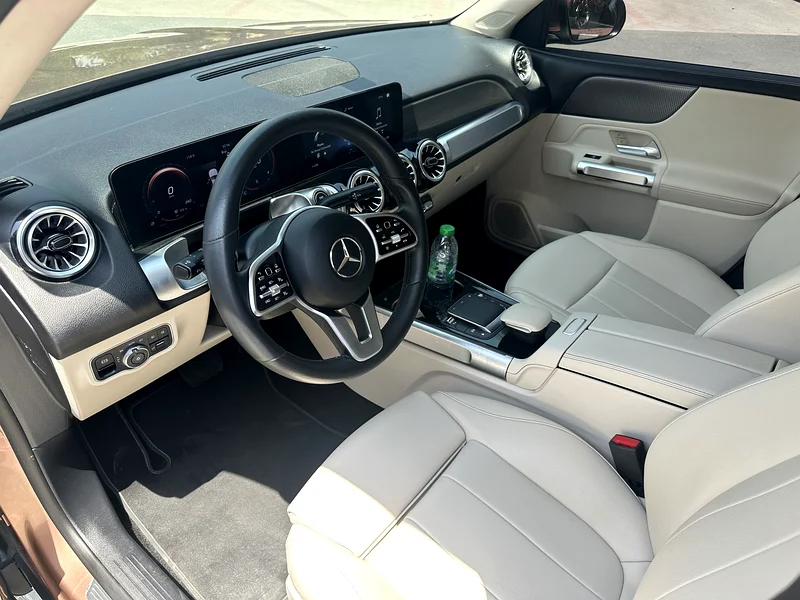 Mercedes GLB250-2022 (7 seats available)63164312889474114