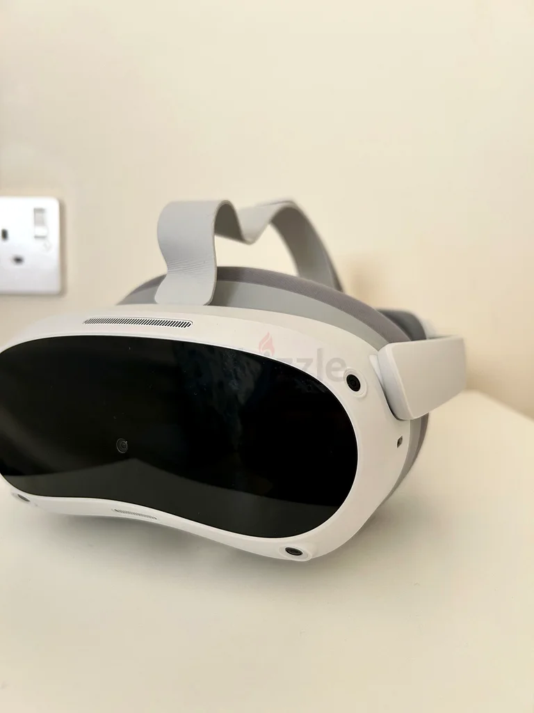 PICO 4 All-in-One VR 256GB Headset63262412060289111