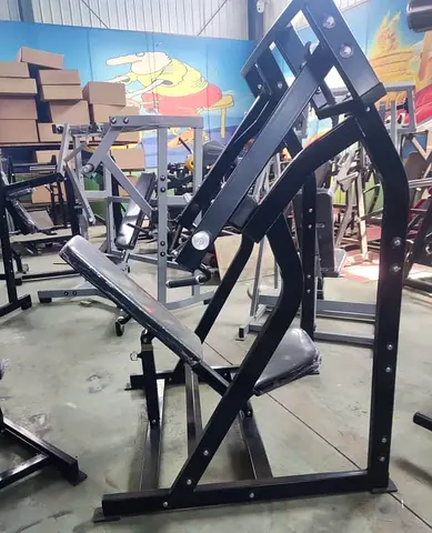 Iso-Lateral Shoulder Press