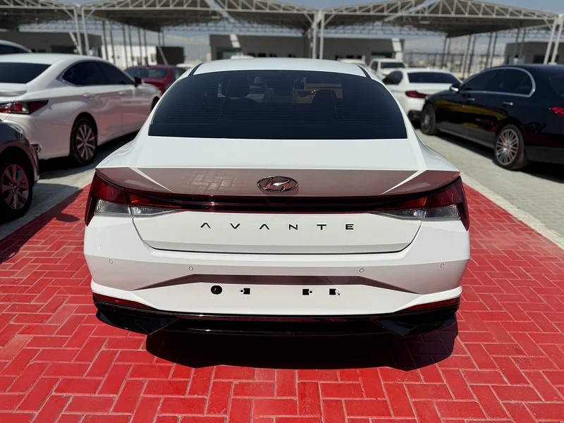 Hyundai Avanti | 2021 | Koren specs | 82.134 km63169913750530114