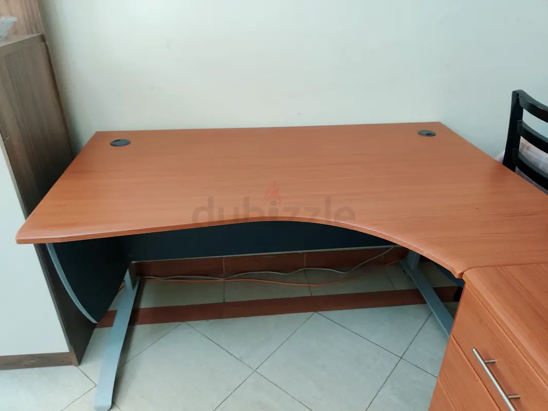 Office table