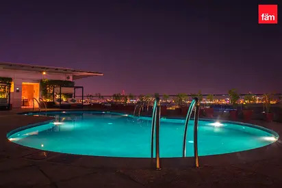 Luxury 2B | All Bills Included | Near Metro
